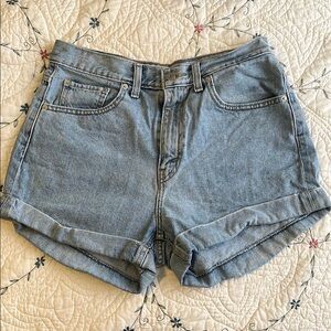 20% OFF BUNDLES! Levi’s Denim A-line Shorts. Blue. Size 30.